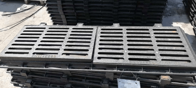 迎江球墨铸铁连体双篦展示